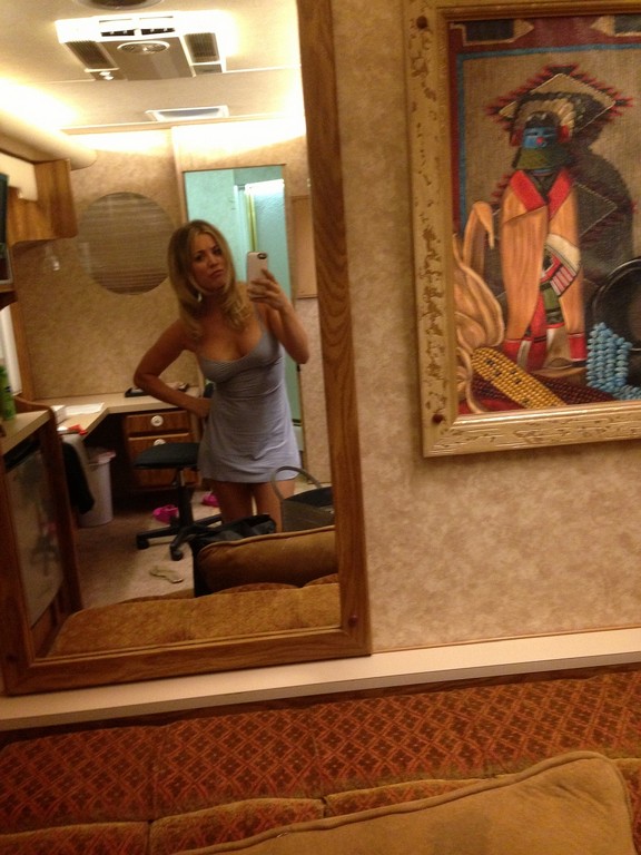 nude videos of kaley cuoco - queen croze husband wife sexxx
