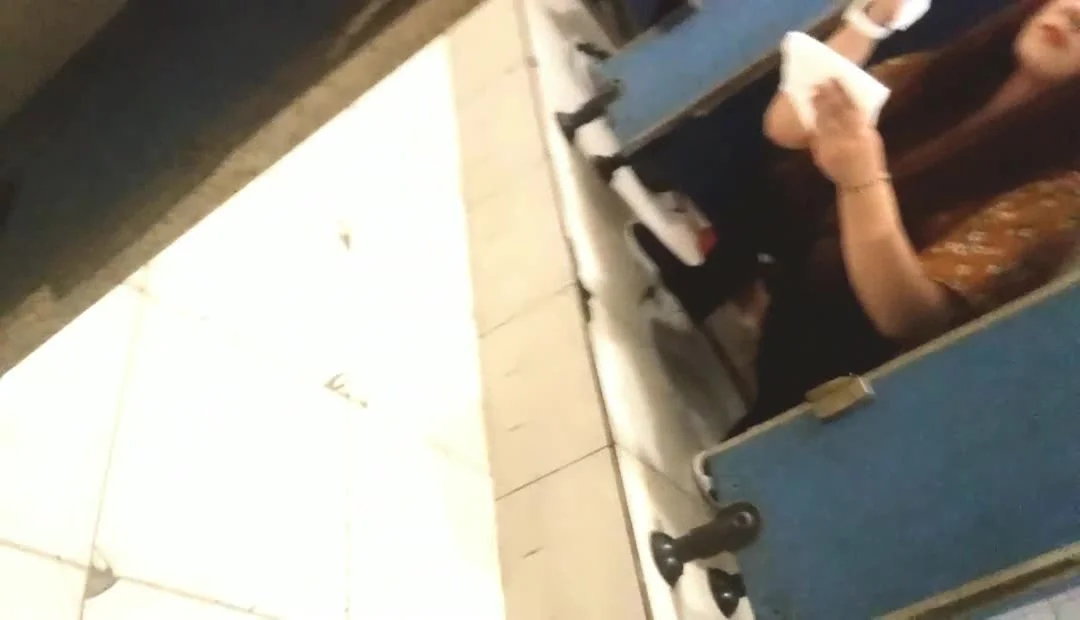 Public Toilet Voyeur srpski web charmaine leitch recommends Public Toilet Voyeur