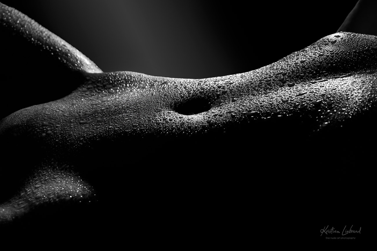 cindy murdock like black and white naked photo abbie vang recommends black and white naked pic