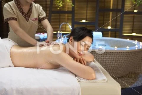 amit shaham recommends Chinese Massage Sensual