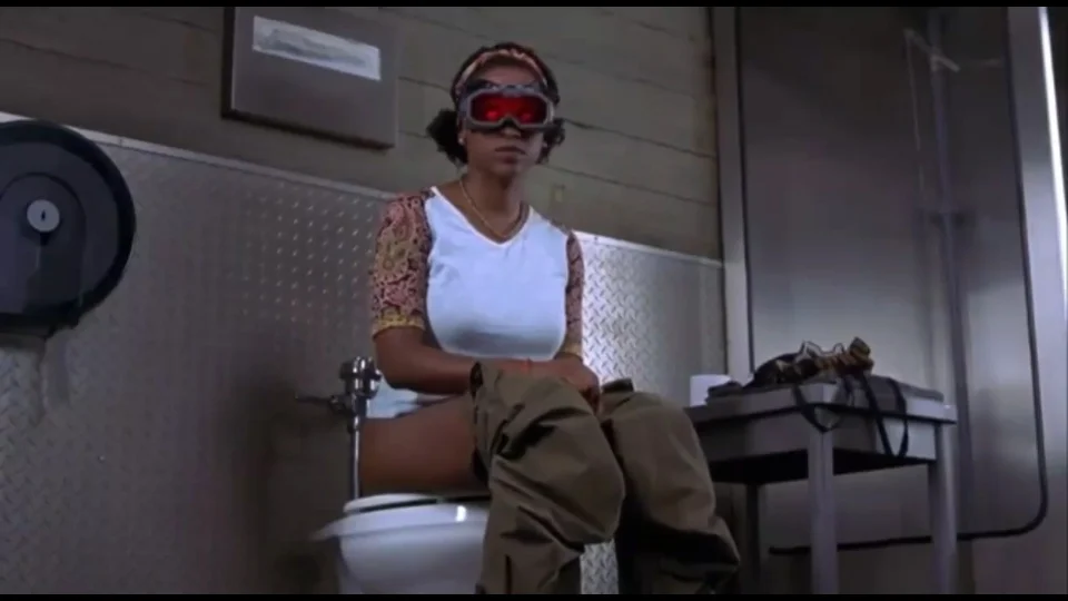 arleen love recommends Nude Scene From Hollow Man