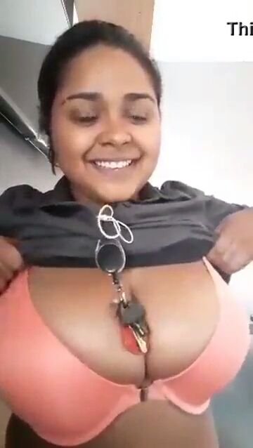 huge boobs flash ebony facial huge boobs flash