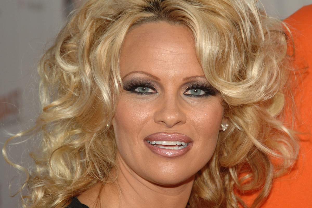 pamela anderson nude porn - huge tit colombian the real ms london