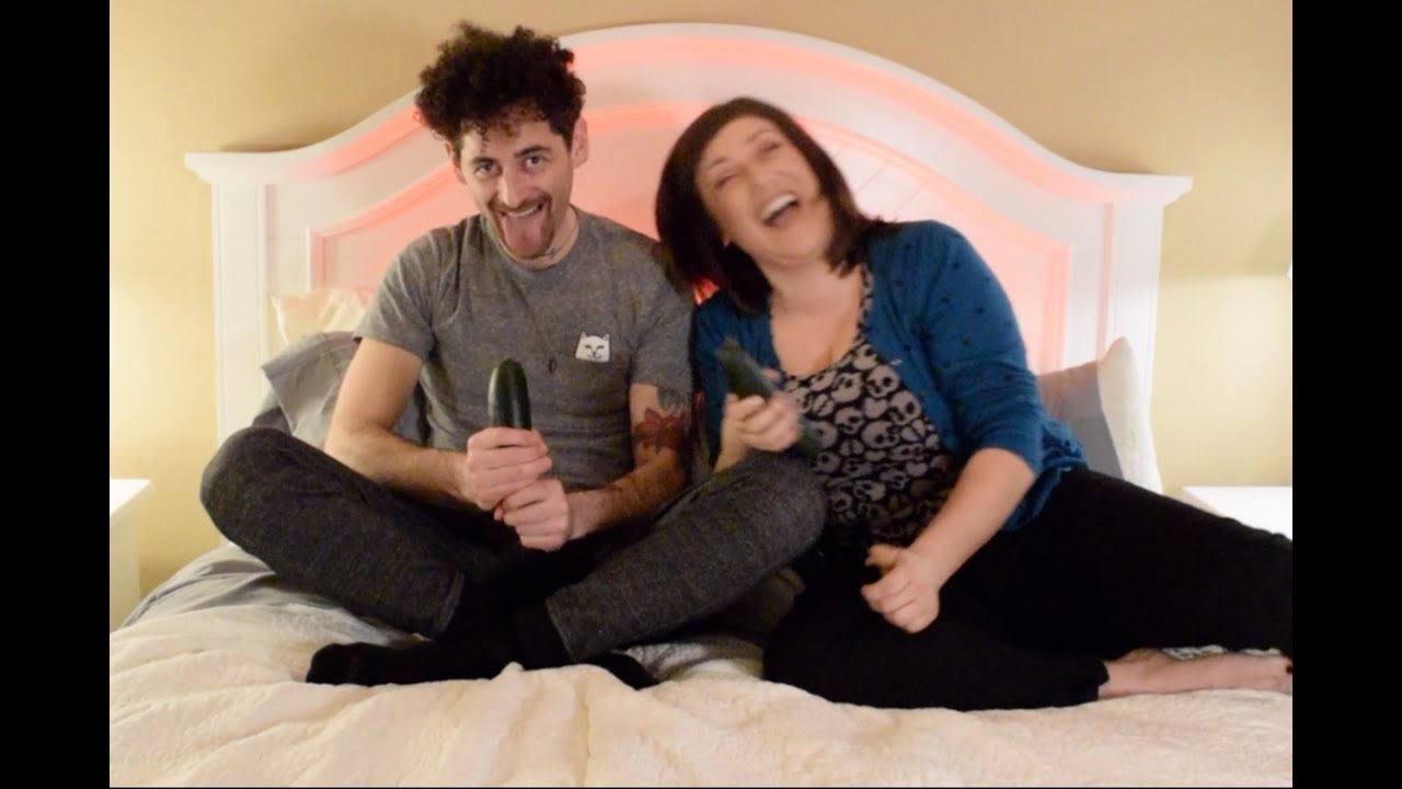 mom gives son a hand job - latina fuck tour amy milf on prowl
