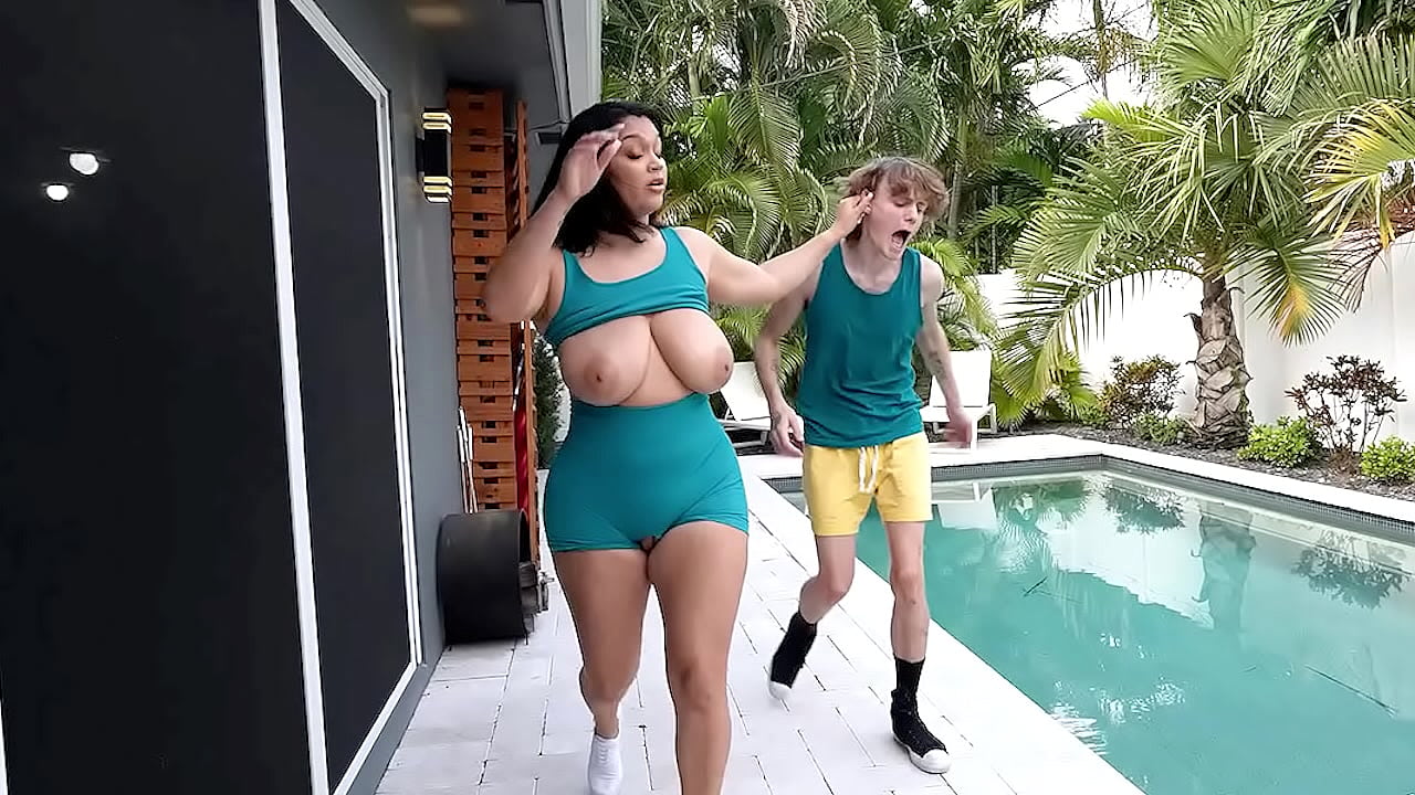 dan vanderburg share big booty ebony lesbian strapon