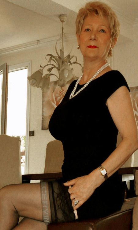 older woman fun com - alexa grace feet gabriella lepori
