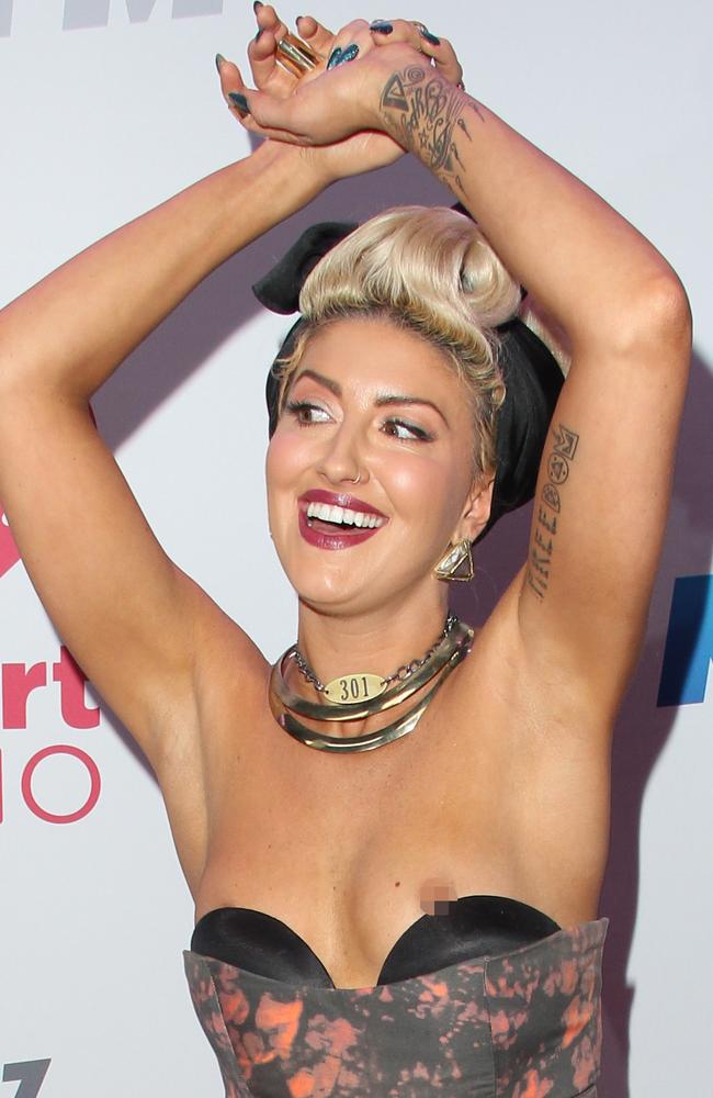 aadi jan like nude celeb nip slips photo caro ortiz recommends nude celeb nip slips pic