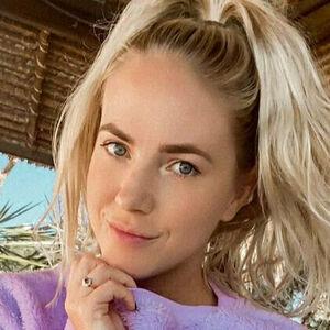foxenkin onlyfans - naked news show itsalexblair porn