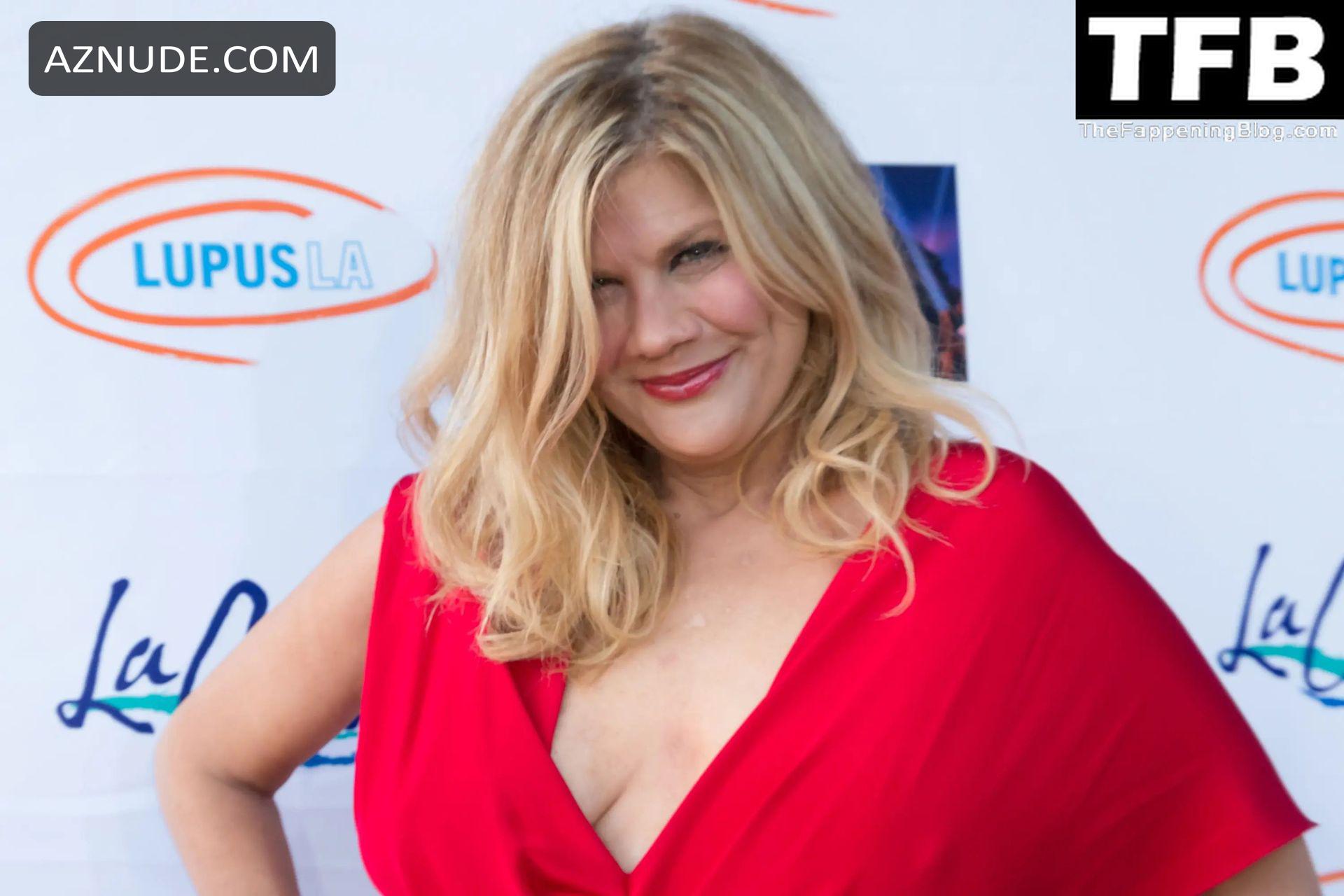debbie bagnall recommends kristen johnston naked dina sia add kristen johnston naked photo