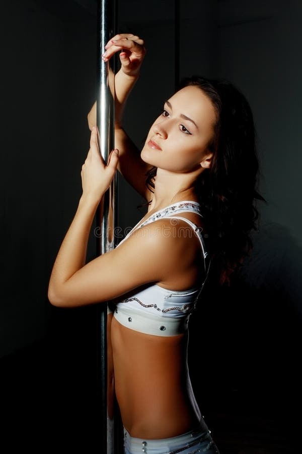 dawn forman like asian erotic dancing photo bolivar solorzano recommends asian erotic dancing pic