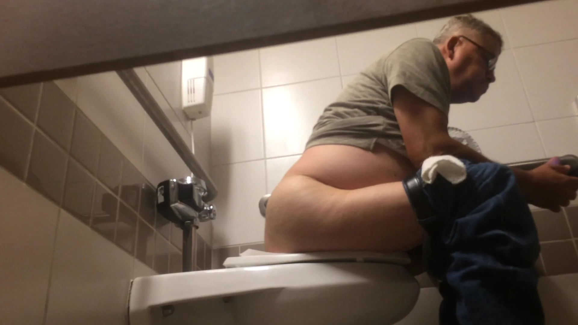 Mia khalifa 3some house pantless Hidden Cam In Public Bath teacher alyona