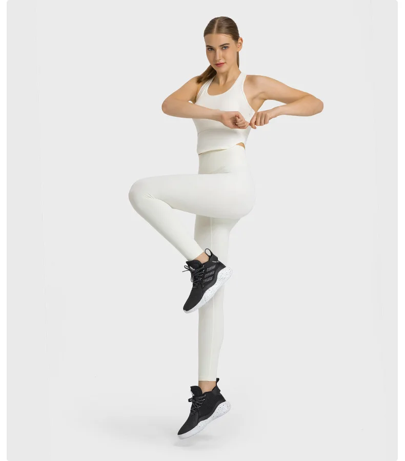 christopher joop like yoga pants cameltoes photo binay dhungel recommends yoga pants cameltoes pic