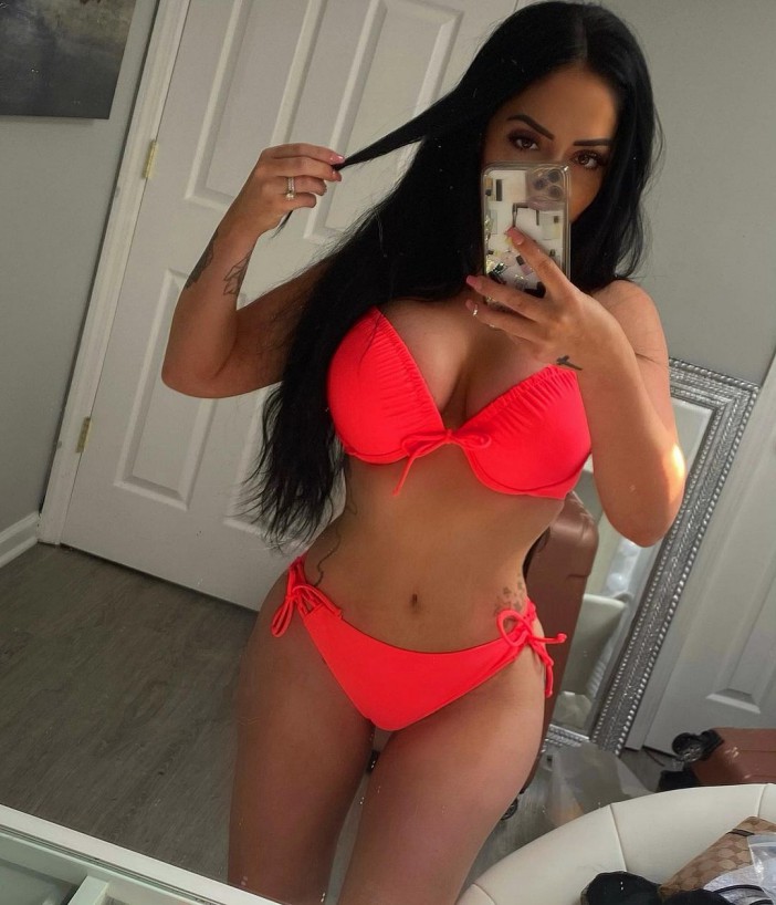dawn louise jones like angelina jersey shore naked photo andrew ahlers recommends angelina jersey shore naked pic