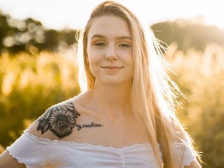 clare housley recommends lillybrooks cam barbana dini add lillybrooks cam photo