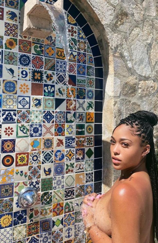 Best of amy malory's gallery mild porn deidre sutherland add photo jordyn woods porn