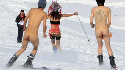 bruno galan recommends Snow Skiing Nude