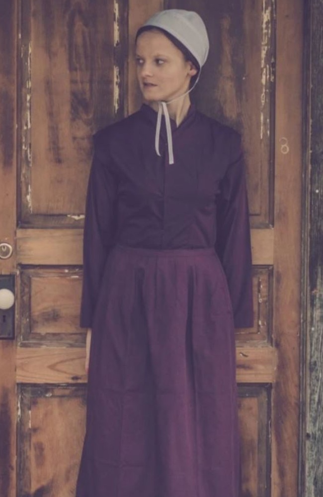 cathy hugo recommends Naked Amish Women