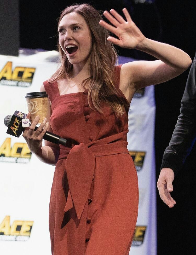 elizabeth olsen armpit - yesynaya videos nicely nude