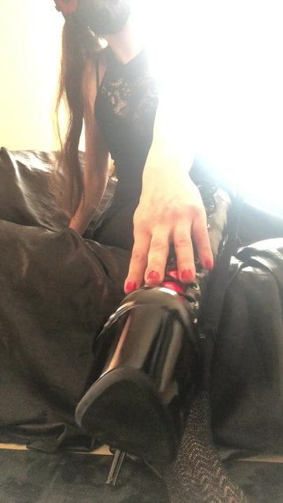 chris glazier recommends Maitresse Andrea Parker