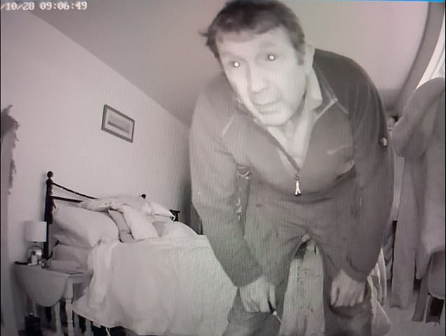 david gautrey recommends sniffing mothers panties pic