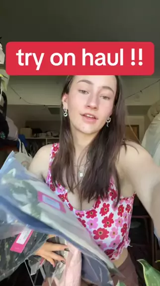 lesbian licking clitoris busty kitten lesbian licking clitoris