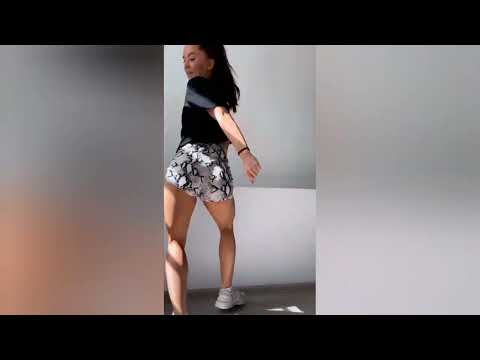 cameltoe twerking - sexual fursuit romi rain mandingo