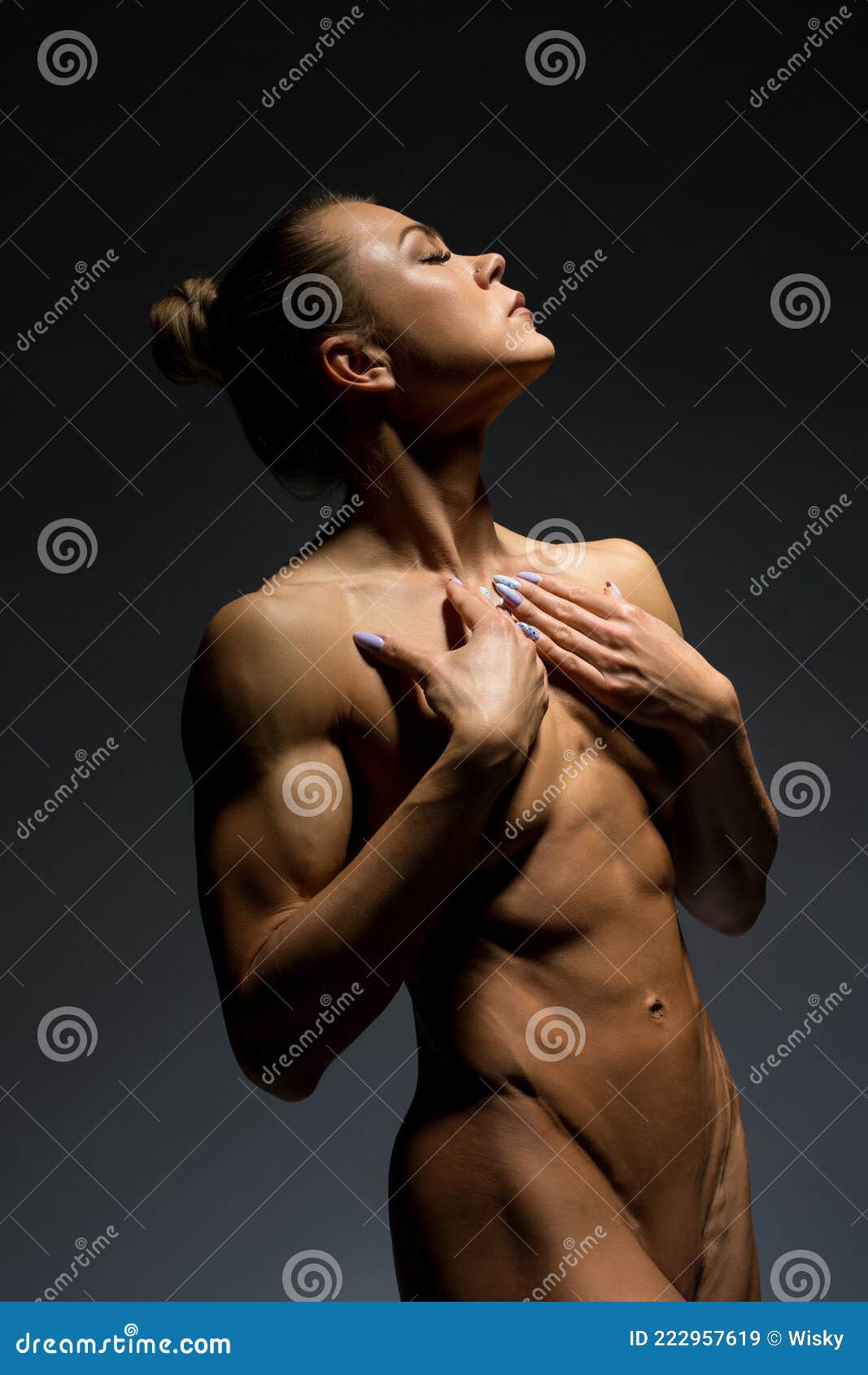 dan vito recommends nude athletic women pic