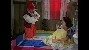 ali khaleghi recommends Snow White And 7 Dwarfs Porn