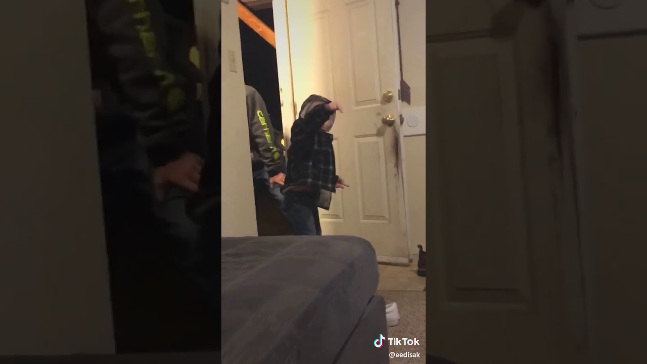 caught jerking off by stepmom - dusty busty selfsuck stories