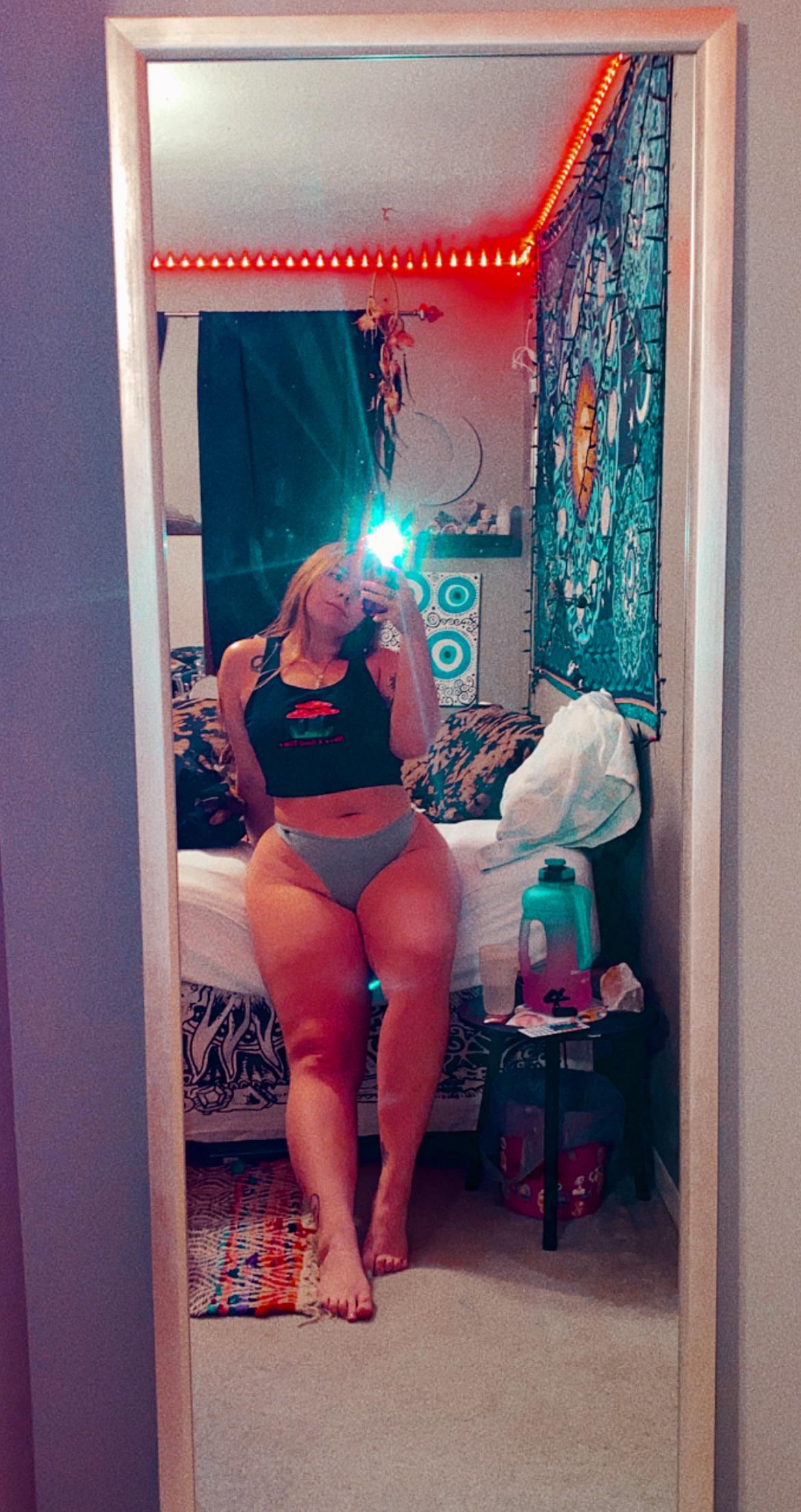 ayoub idir recommends corn fed booty pic