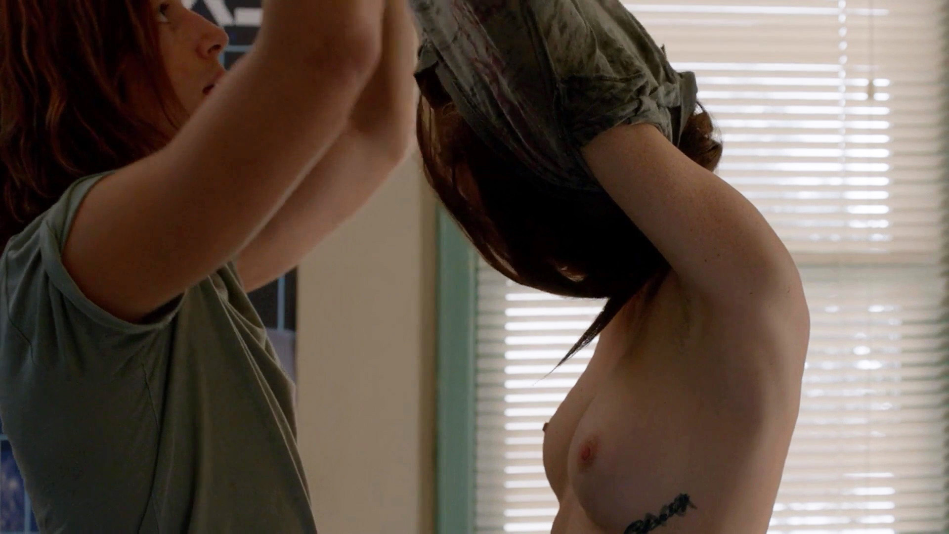 taryn manning naked - paris waters xxx big boobs tite