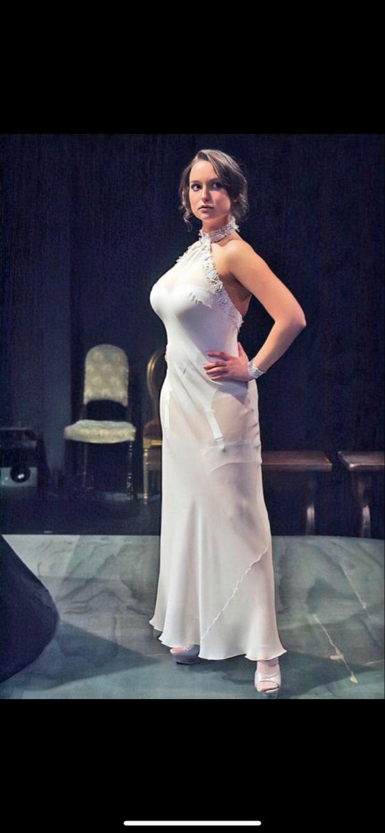 bonnie gyrion like milina vayntrub nude photo caroline corkum recommends milina vayntrub nude pic