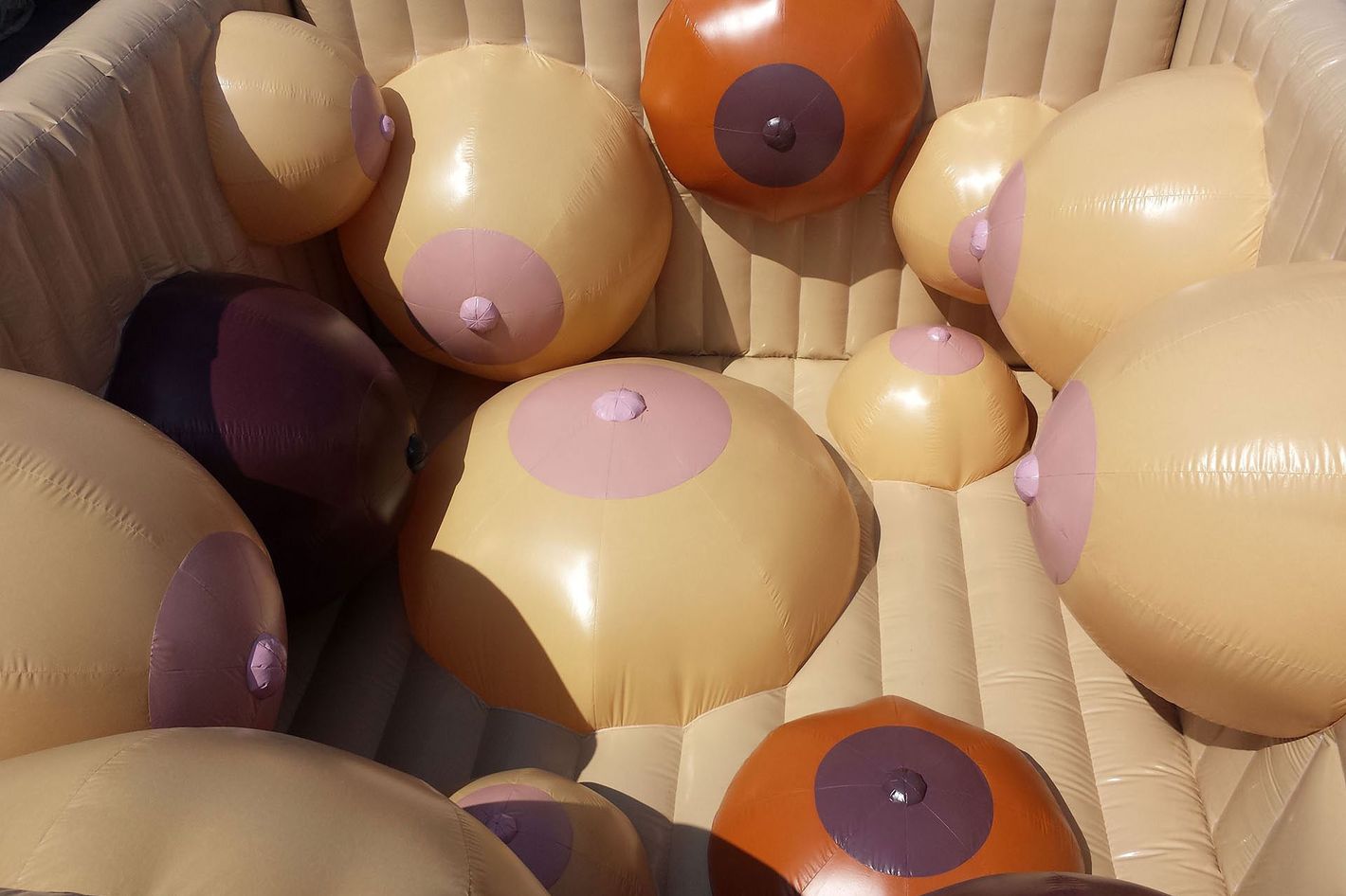 big natural bouncing titties teen sexplace big natural bouncing titties