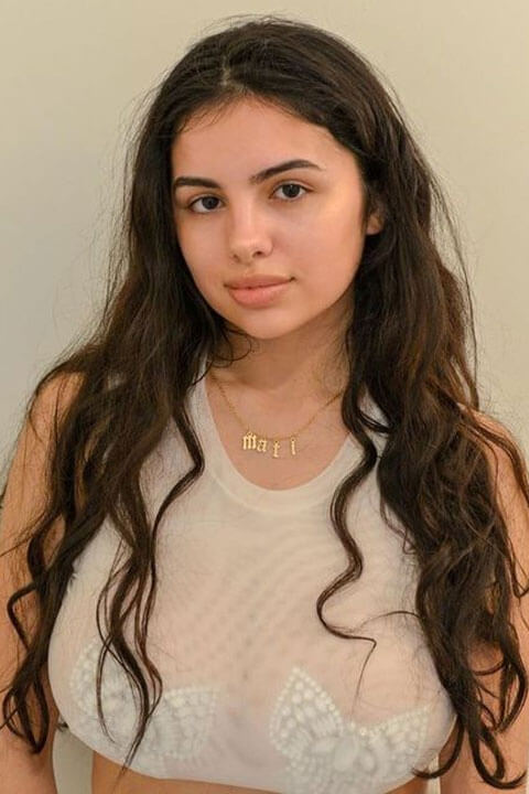 Selena gome porn brenda porn Mati Marroni Lesbian seinen schwanz