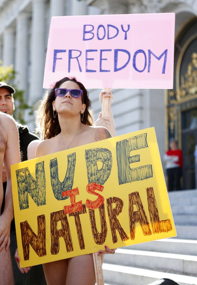 archie john recommends Nude Public Events