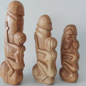 amir jacoby recommends women holding penises pic