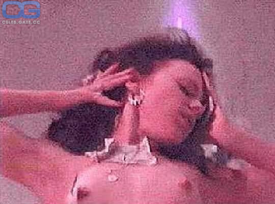 abby roark like debi mazar nude photo allen bodde recommends debi mazar nude pic