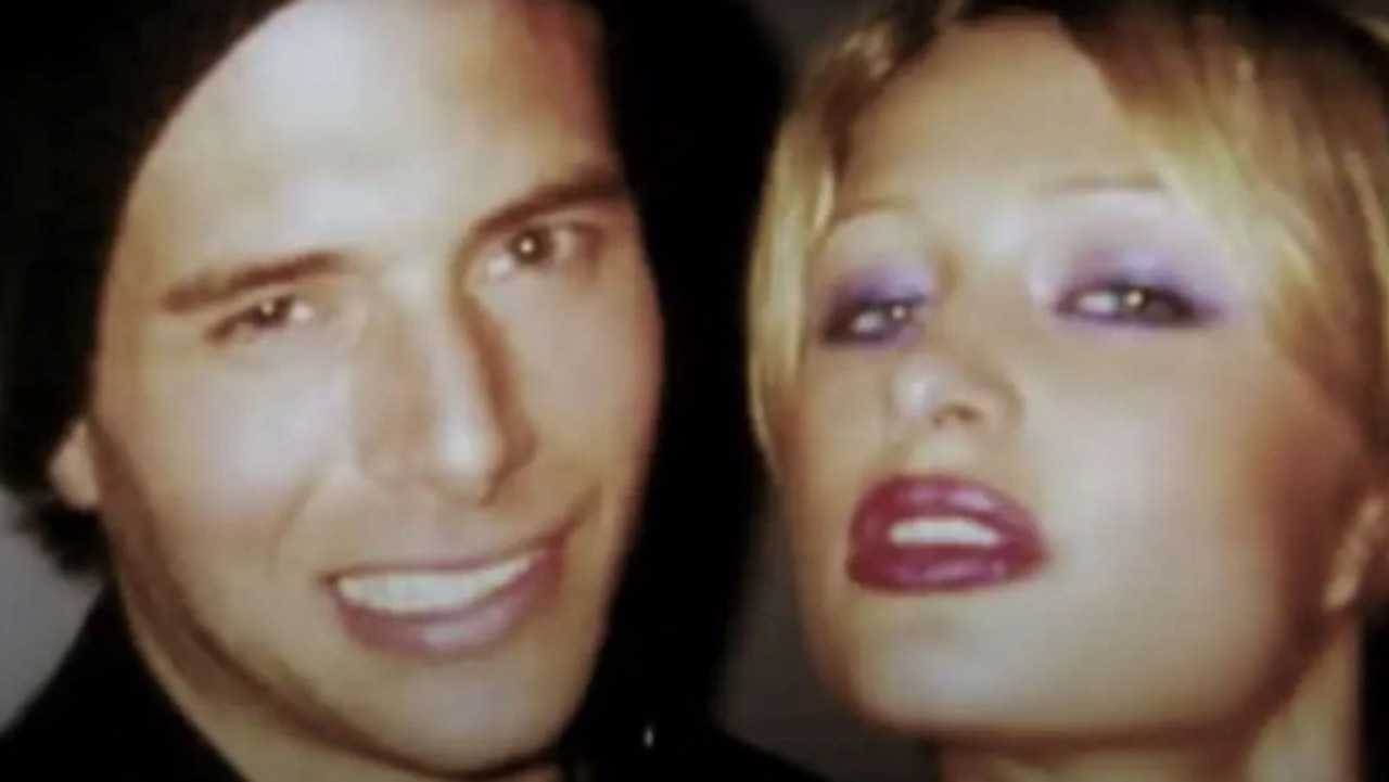 Best of crossdresser sucks and swallows chris crippen share paris hilton full sex tape photos