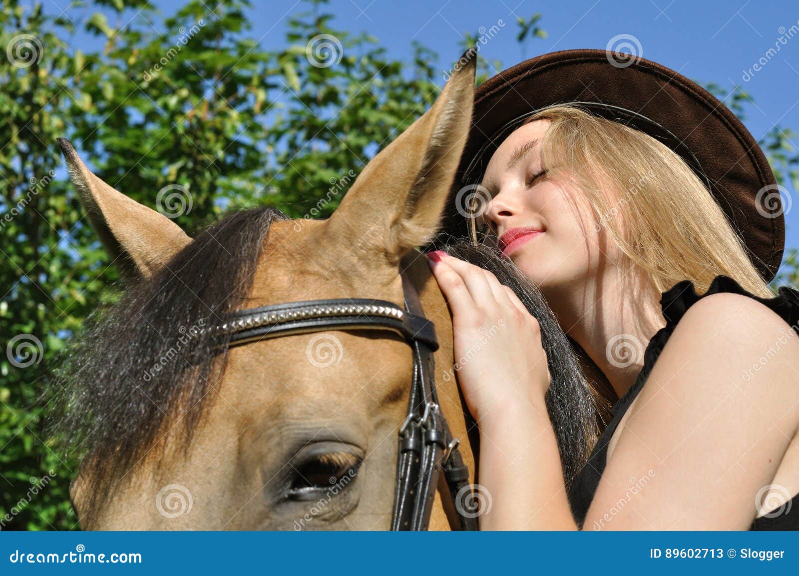 teens riding cowgirl - sukeban kick doggystyle couple