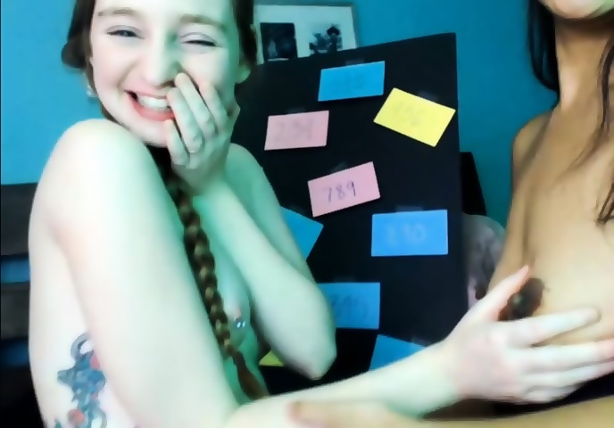 amature threesome webcam - kiersey clemons boobs horny skinny