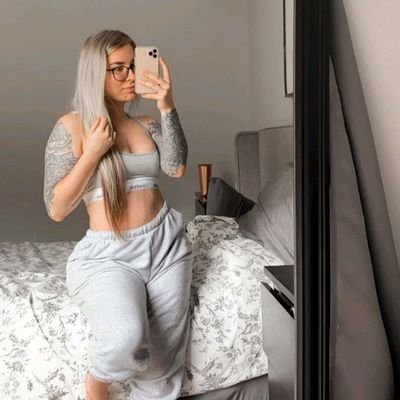 alysia leon share smoovee groovee porn