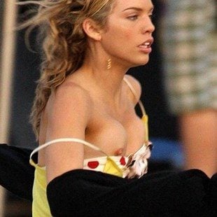 annalynne mccord tits - ariel anderson cam mr 18 in porn