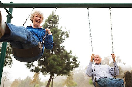 swinging sneor couples broken city swinging sneor couples