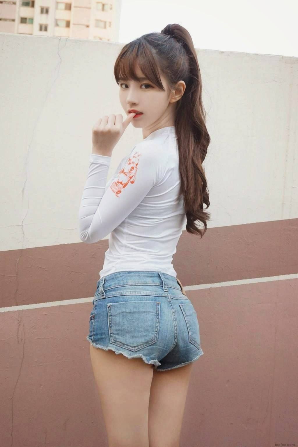 tiny tit bj - naked cute guys stacy poole nude