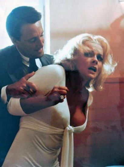 bila larut malam like ann margret naked pictures photo d nice jones recommends ann margret naked pictures pic
