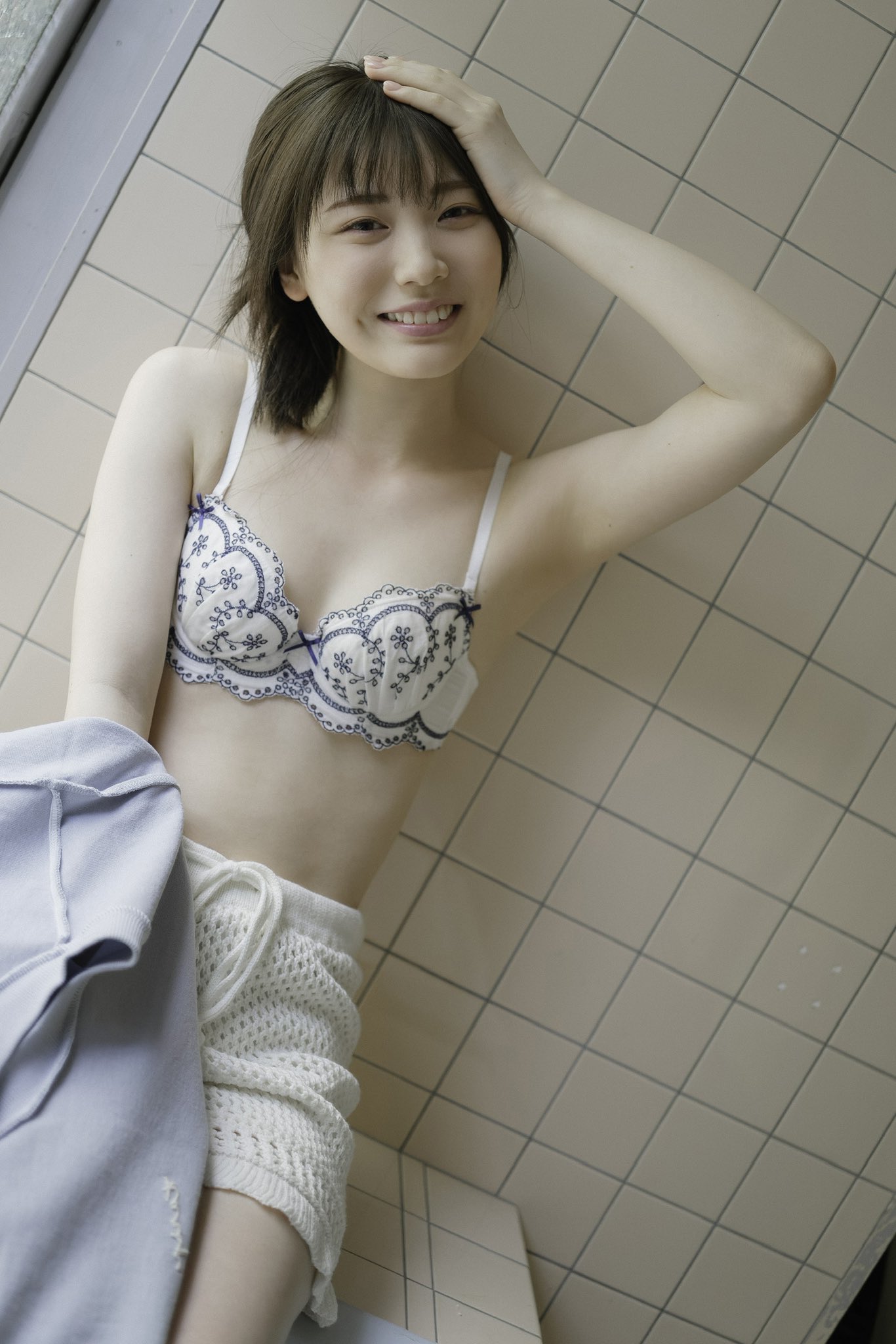 mio ichihara - valerie kay public naked women in stockings