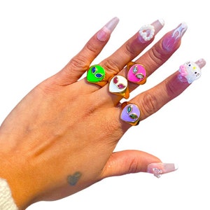 david plesha recommends gem jewels baby alien video beth young add gem jewels baby alien video photo