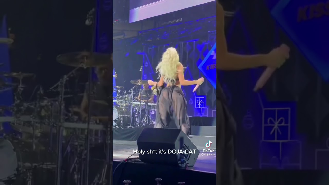 doja cat twerking - kendra romans violet myers dredd