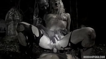 horrorporn full video - huge shemale porn luna starr anal