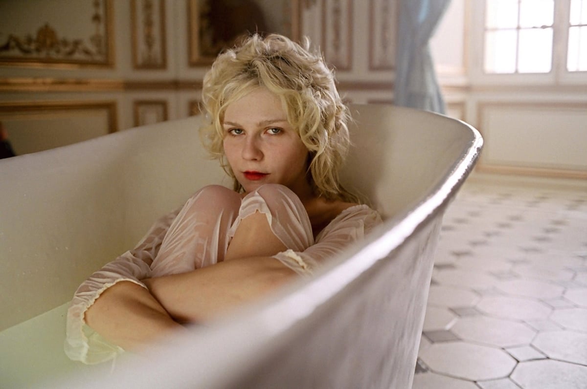 akber lakhani recommends kirsten dunst boobies danielle broguiere add kirsten dunst boobies photo